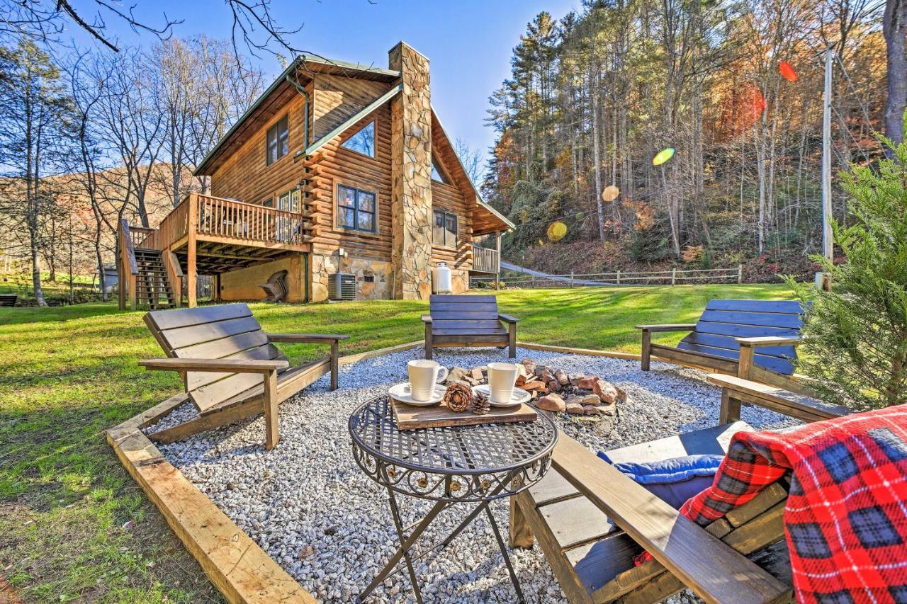 Вилла Creekside Bryson City Cabin With Private Hot Tub Экстерьер фото